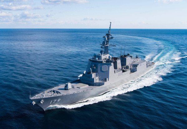 鸿泰利创 052D全球打卡，055却深藏功与名？揭秘中国海军高低搭配智慧